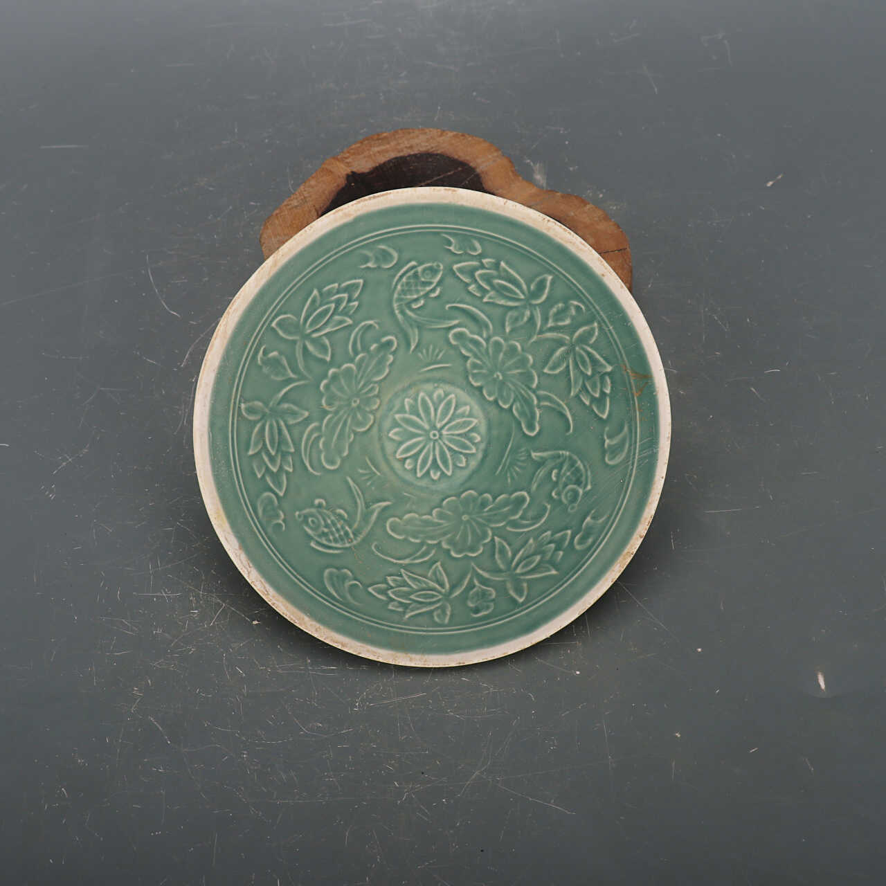 Chinese Antique Porcelain Bowl,Chinese Song Dynasty Ding Ware Emerald Green Glaze Porcelain Bowl, Ding Kiln Hand Carving Fishes and Algaes Pattern Ceramic Bowl