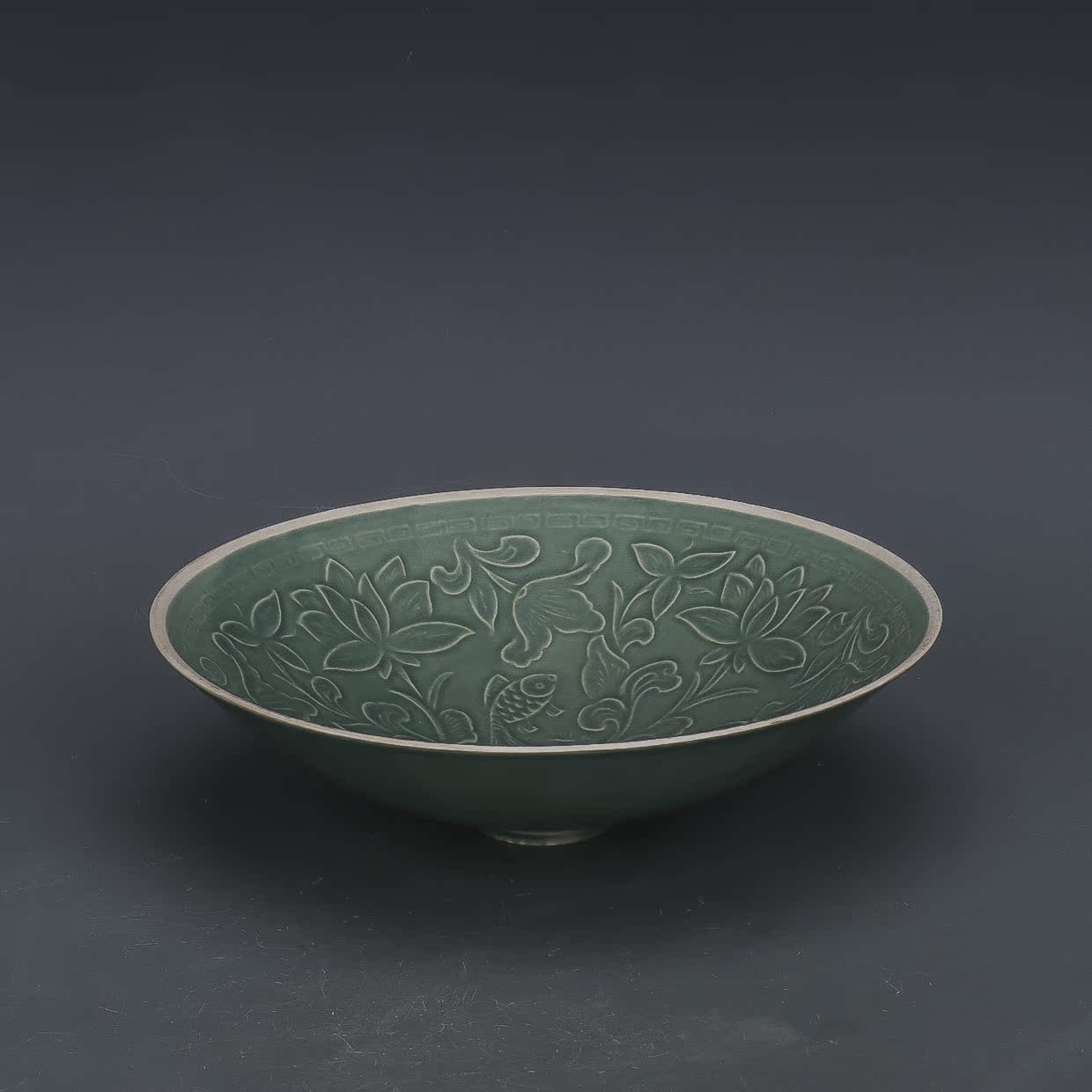 Chinese Antique Porcelain Bowl,Chinese Song Dynasty Ding Ware Emerald Green Glaze Porcelain Bowl, Ding Kiln Hand Carving Fish and Lotus Flower Pattern Ceramic Bowl