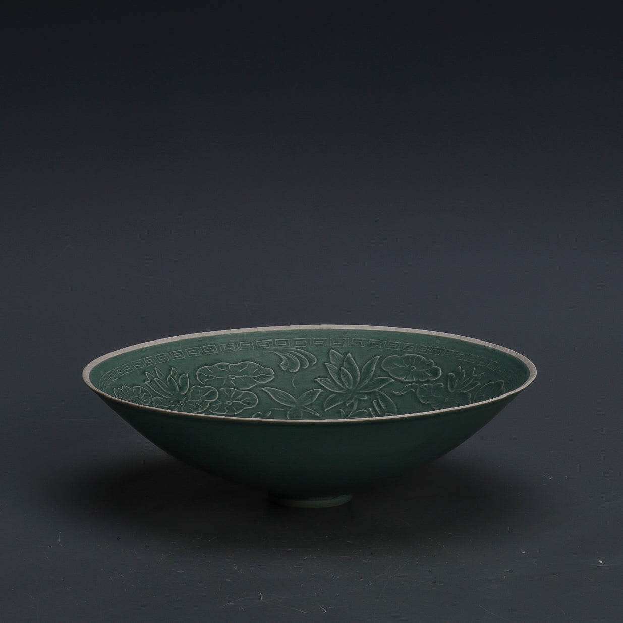 Chinese Antique Porcelain Bowl,Chinese Song Dynasty Ding Ware Emerald Green Glaze Porcelain Bowl, Ding Kiln Hand Carving Mandarin Duck Pattern Ceramic Bowl