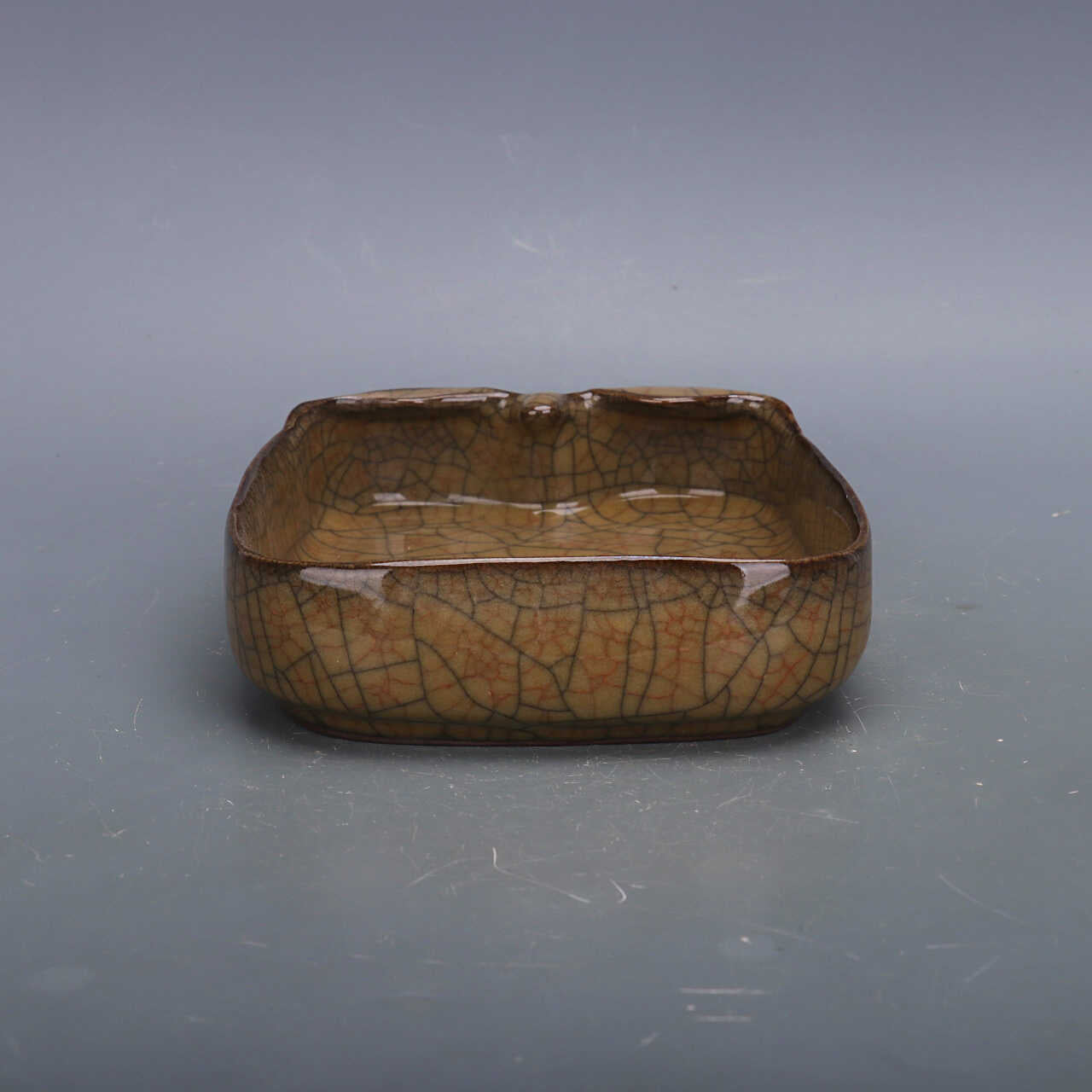 Chinese Antique Porcelain Writing Brush Washer,Chinese Song Dynasty Ge Ware Celadon Square Brushwasher, Ge Kiln Crackle Glaze Ceramic Brush washer