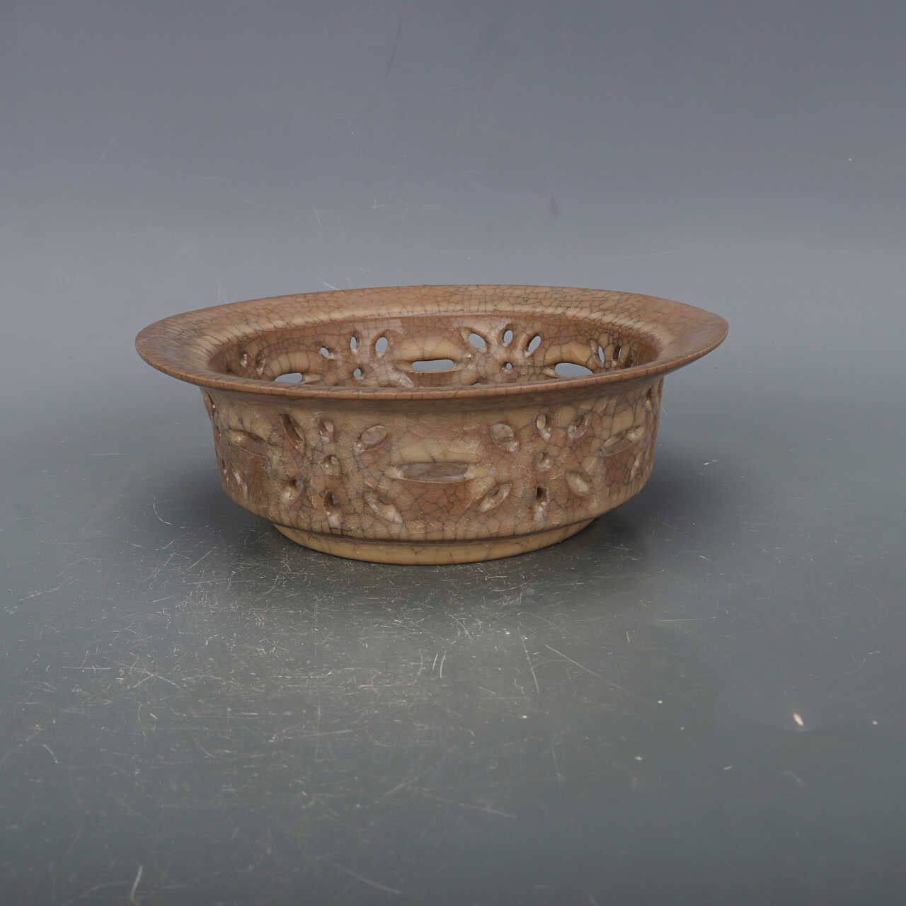 Chinese Antique Porcelain Bowl,Chinese Song Dynasty Ge Ware Celadon Hollow out Bowl,Ge Kiln Crackle Glaze Ceramic Bowl