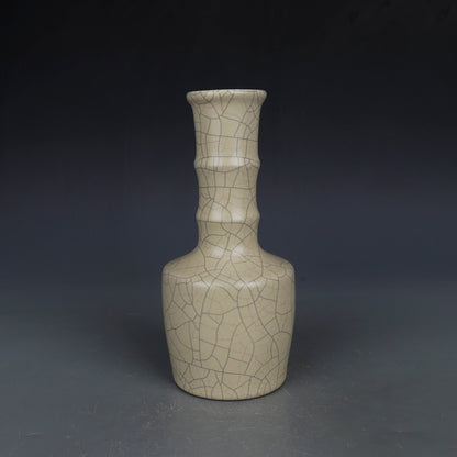 Chinese Antique Porcelain Vase,Chinese Song Dynasty Guan Ware Celadon Vase, Guan Kiln Crackle Glaze Ceramic Bottle