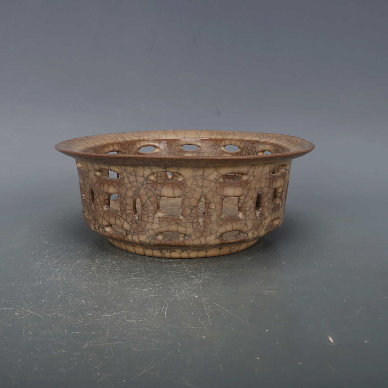 Chinese Antique Porcelain Bowl,Chinese Song Dynasty Ge Ware Celadon Hollow out Bowl,Ge Kiln Crackle Glaze Ceramic Bowl