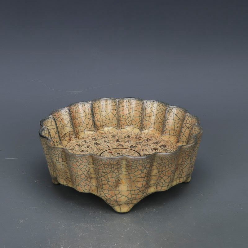 Chinese Antique Porcelain Writing Brush Washer,Chinese Song Dynasty Ge Ware Celadon Petal Brushwasher, Ge Kiln Crackle Glaze Ceramic Brush washer