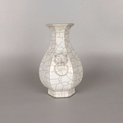 Chinese Antique Porcelain Vase,Chinese Song Dynasty Guan Ware Celadon Vase, Guan Kiln Crackle Glaze Ceramic Bottle